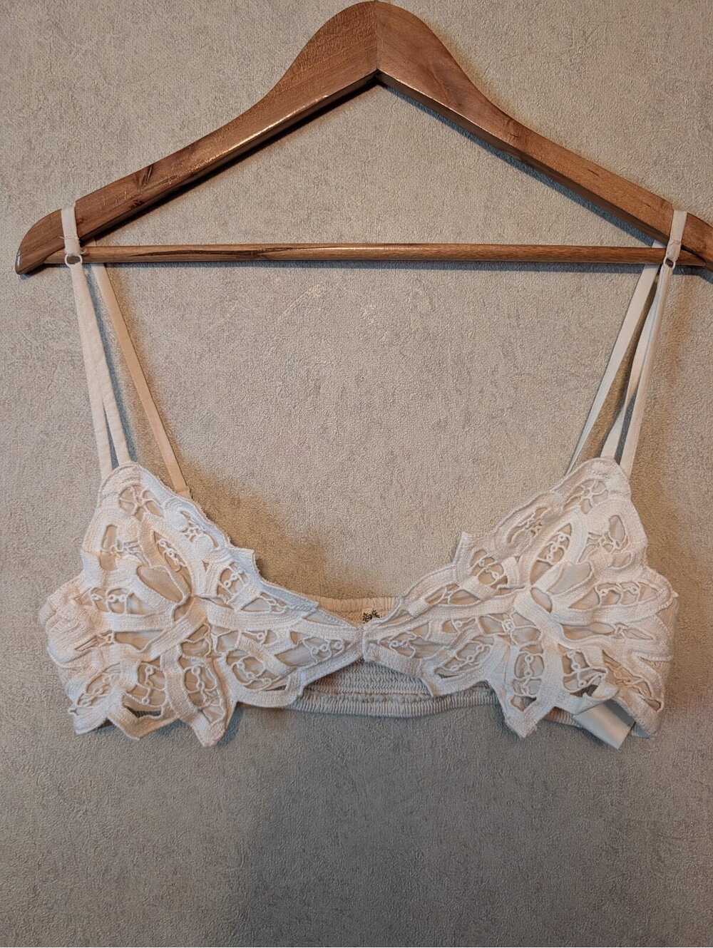 INTIMATELY FREE PEOPLE cream bali lace bralette sz XL - Picture 2 of 5